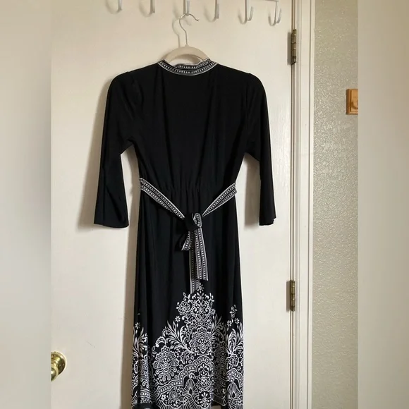 🌞Motherhood Maternity Black & White Paisley Midi with Tie on Back A - Picture 7 of 7